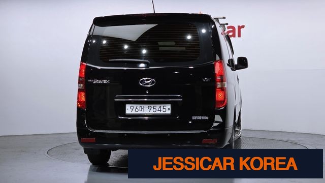 2016 Hyundai Grand Starex - Thumbnail 8