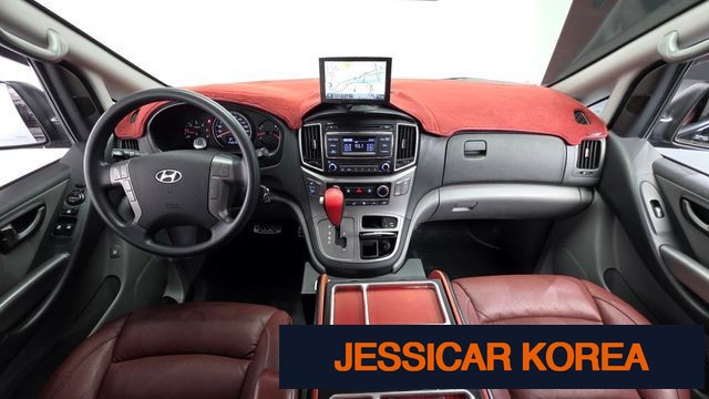 2016 Hyundai Grand Starex - Thumbnail 14