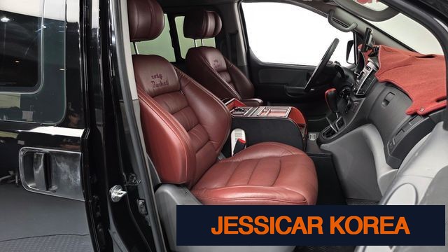 2016 Hyundai Grand Starex - Thumbnail 18