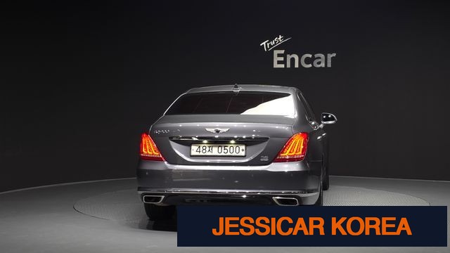2017 Genesis EQ900 - Thumbnail 9