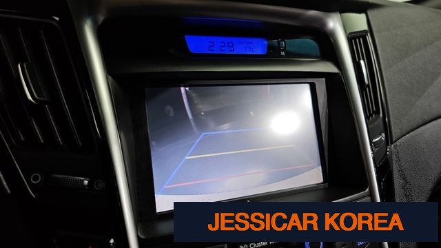 2011 Hyundai YF Sonata - Thumbnail 5
