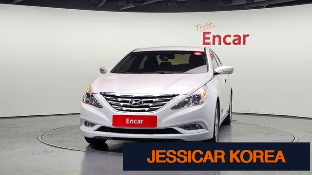 2011 Hyundai YF Sonata - Thumbnail 8