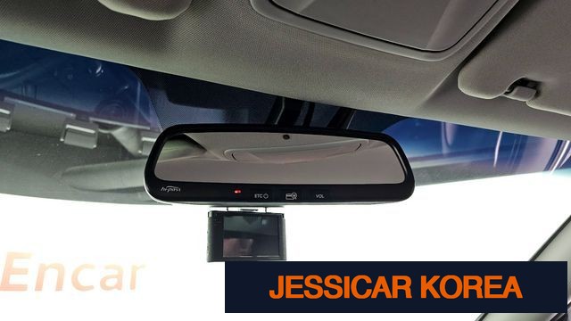 2011 Hyundai YF Sonata - Thumbnail 14