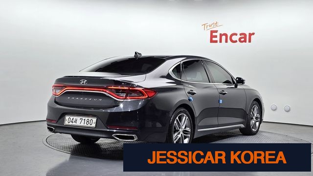 2018 Hyundai Grandeur IG - Thumbnail 5