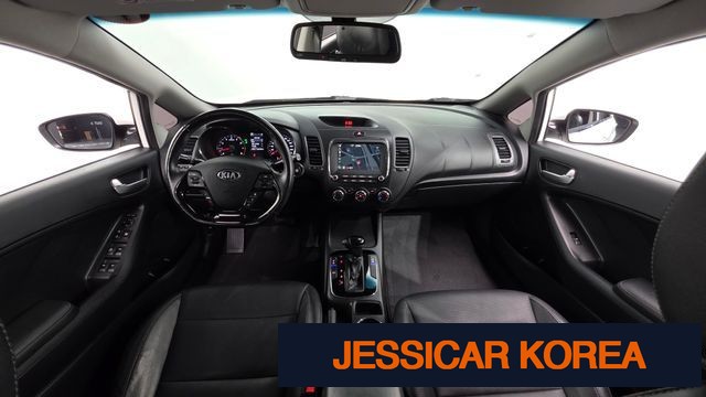 2018 Kia The New K3 - Thumbnail 2
