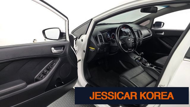 2018 Kia The New K3 - Thumbnail 10