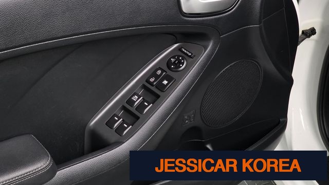 2018 Kia The New K3 - Thumbnail 15