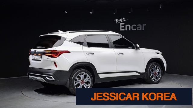 2020 Kia Seltos - Thumbnail 14