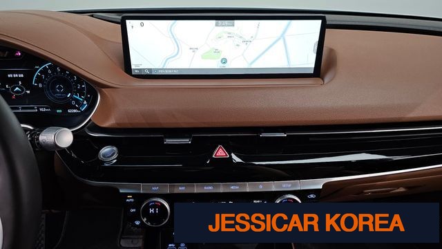 2022 Genesis G80 (RG3) - Thumbnail 11