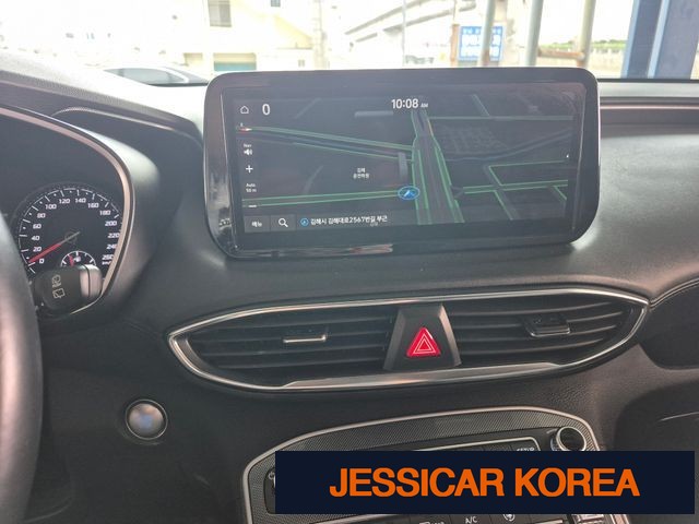2022 Hyundai The New Santa Fe - Thumbnail 8