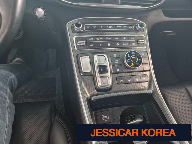 2022 Hyundai The New Santa Fe - Thumbnail 17