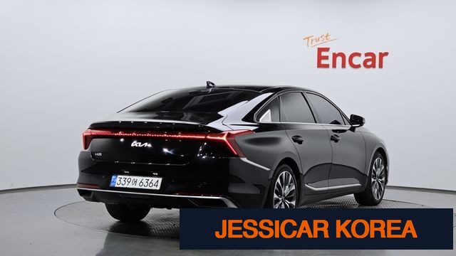 2023 Kia K8 - Thumbnail 5