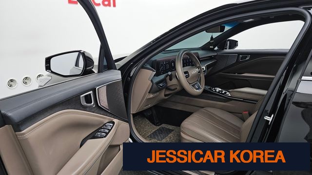 2023 Kia K8 - Thumbnail 6