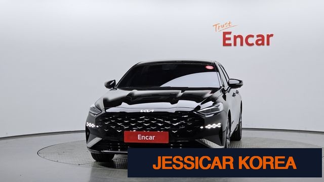 2023 Kia K8 - Thumbnail 15