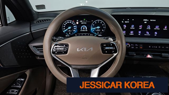 2023 Kia K8 - Thumbnail 17