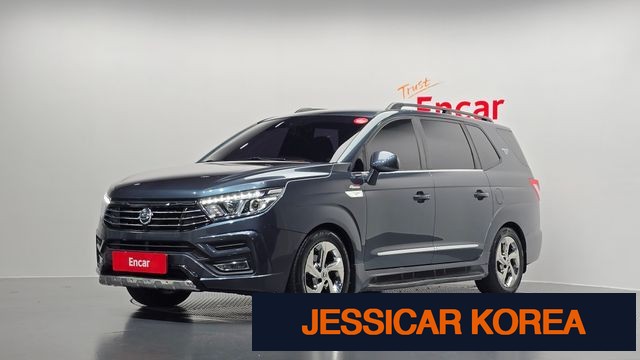 2019 KG Mobility Korando Turismo - Thumbnail 4