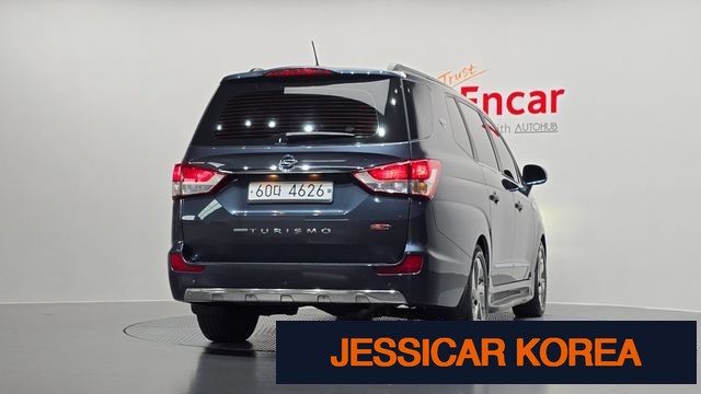 2019 KG Mobility Korando Turismo - Thumbnail 9