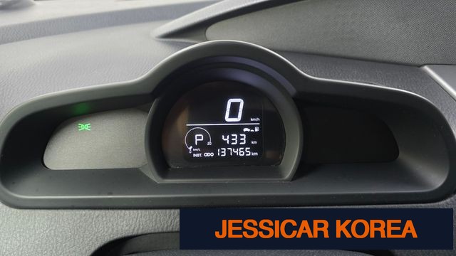 2019 KG Mobility Korando Turismo - Thumbnail 13