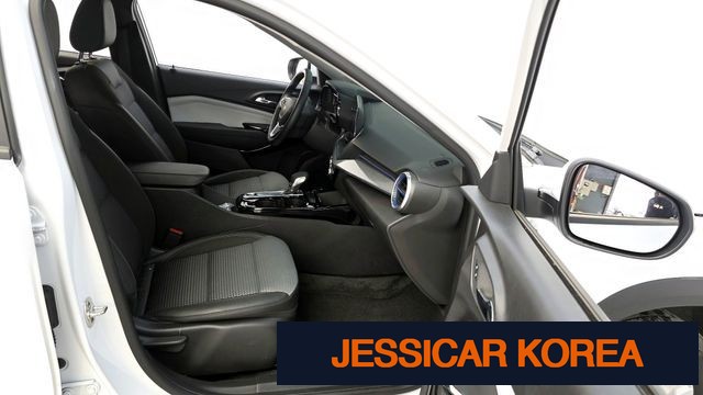 2024 Chevrolet Trax Crossover - Thumbnail 8
