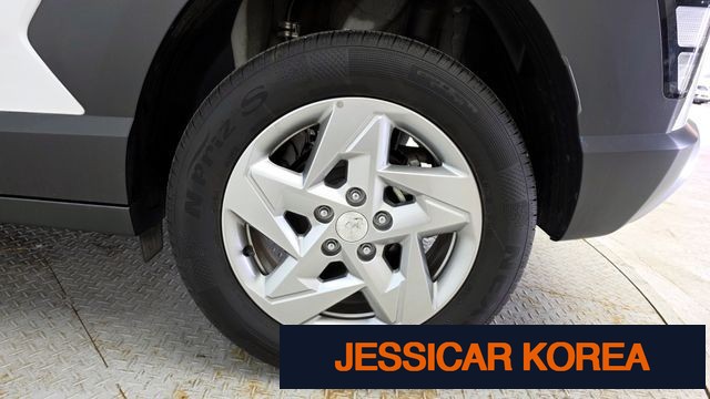 2023 Hyundai Kona (SX2) - Thumbnail 9