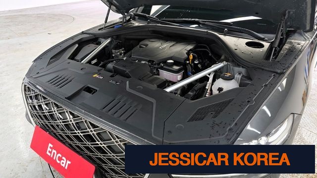 2025 Genesis GV70 - Thumbnail 17