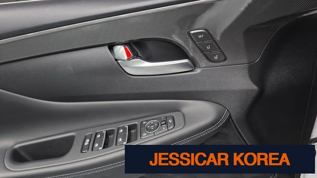 2023 Hyundai The New Santa Fe - Thumbnail 9
