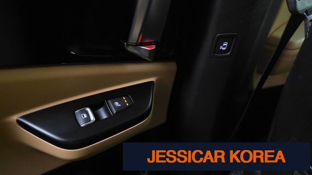 2023 Kia Carnival 4th Gen - Thumbnail 17