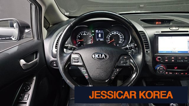 2016 Kia The New K3 - Thumbnail 4