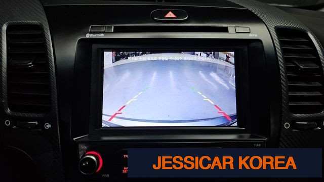 2016 Kia The New K3 - Thumbnail 18