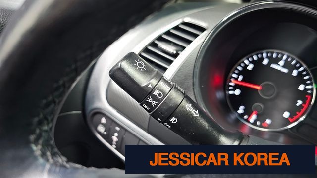 2016 Kia The New K3 - Thumbnail 19