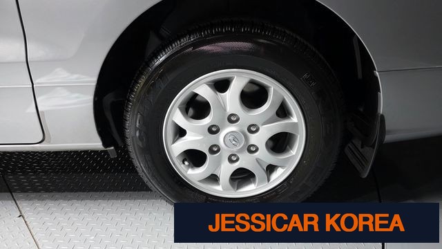 2014 Hyundai Grand Starex - Thumbnail 9