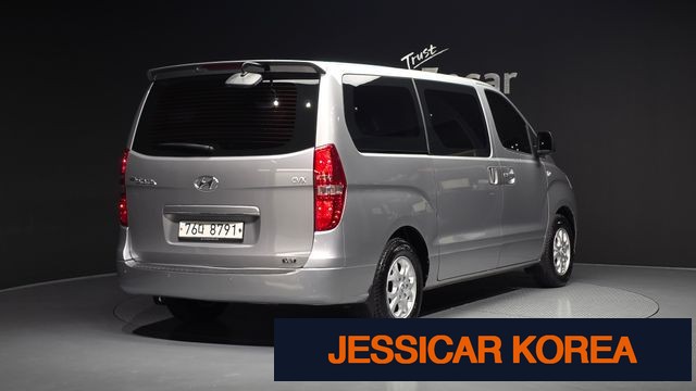 2014 Hyundai Grand Starex - Thumbnail 18