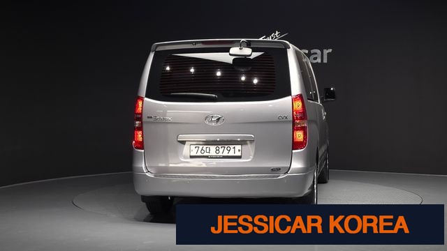 2014 Hyundai Grand Starex - Thumbnail 19