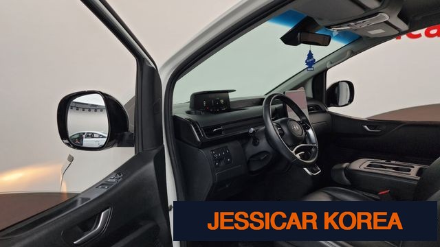 2023 Hyundai Staria - Thumbnail 9