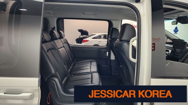 2023 Hyundai Staria - Thumbnail 16