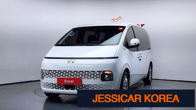 2023 Hyundai Staria - Thumbnail 18
