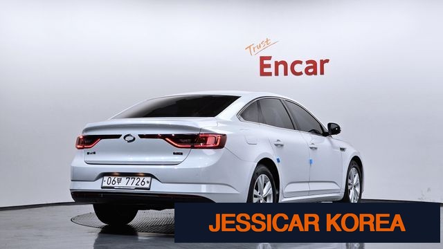 2017 Renault Korea SM6 - Thumbnail 18