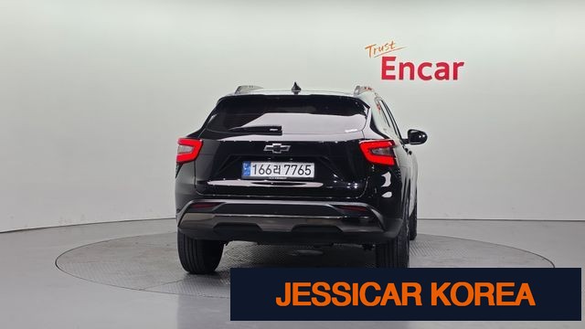 2025 Chevrolet Trax Crossover - Thumbnail 7