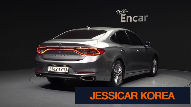 2018 Hyundai Grandeur IG - Thumbnail 18