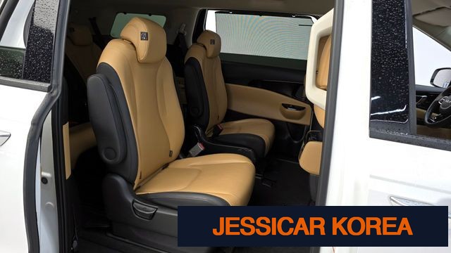 2023 Kia Carnival 4th Gen - Thumbnail 8