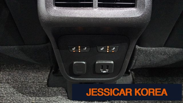 2019 Chevrolet Equinox - Thumbnail 3
