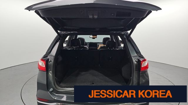 2019 Chevrolet Equinox - Thumbnail 19
