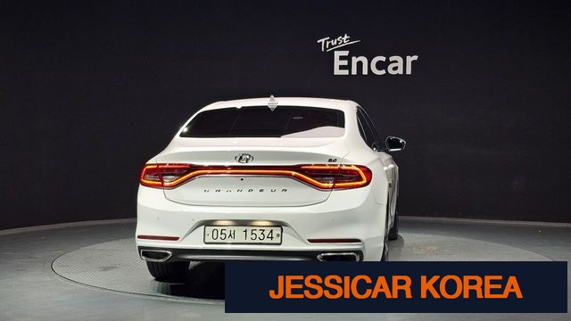 2018 Hyundai Grandeur IG - Thumbnail 18