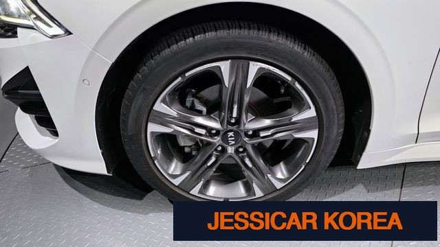 2021 Kia K5 3rd Gen - Thumbnail 15