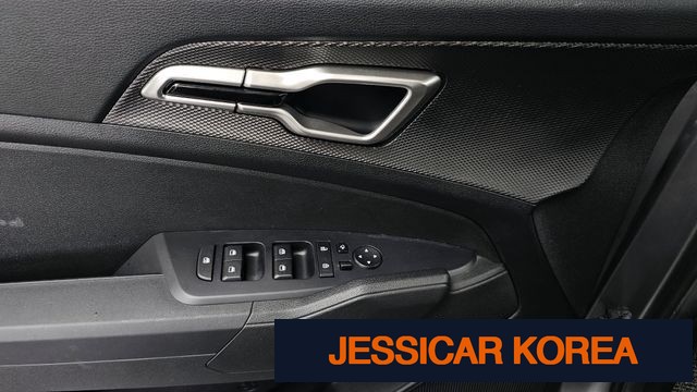 2022 Kia Sportage 5th Gen - Thumbnail 14