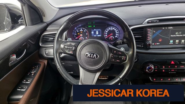 2017 Kia All New Sorento - Thumbnail 8