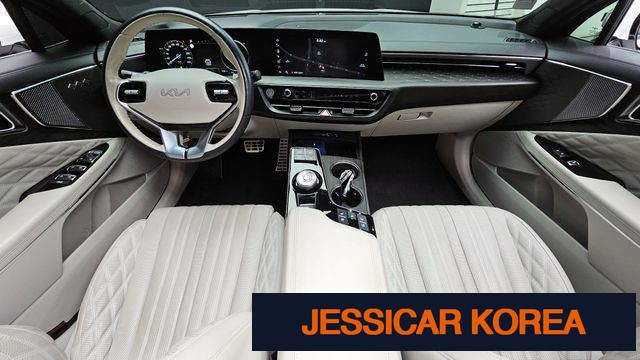 2023 Kia K8 Hybrid - Thumbnail 3