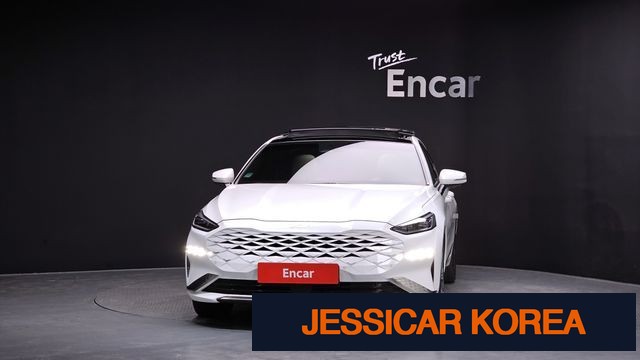 2023 Kia K8 Hybrid - Thumbnail 17