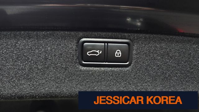 2018 Genesis G80 - Thumbnail 17