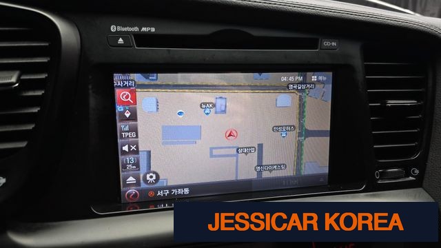 2012 Kia K5 - Thumbnail 4